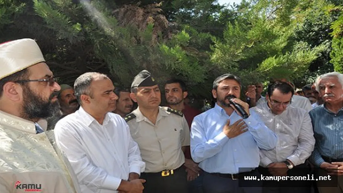 Ahmet Aydın &quotBu millet bir destan yazdı"