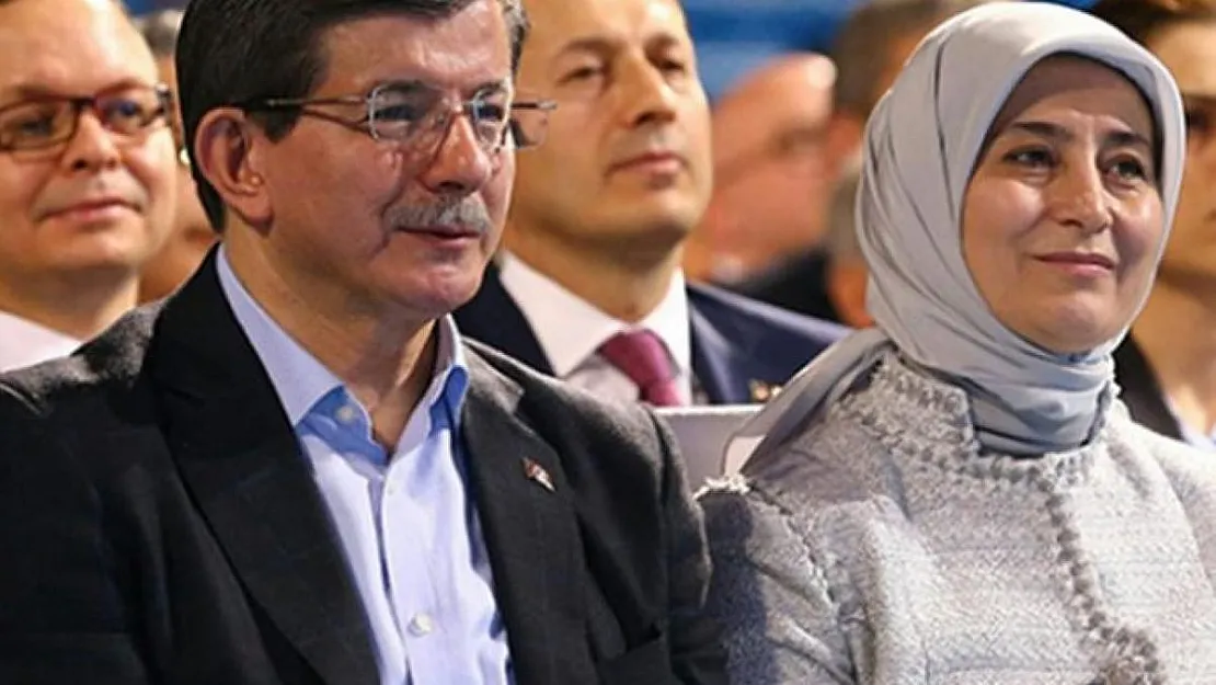 Ahmet Davutoğlu ve Eşi Sare Davutoğlu'ndan kötü haber! Coronavirüs test sonuçları pozitif çıktı