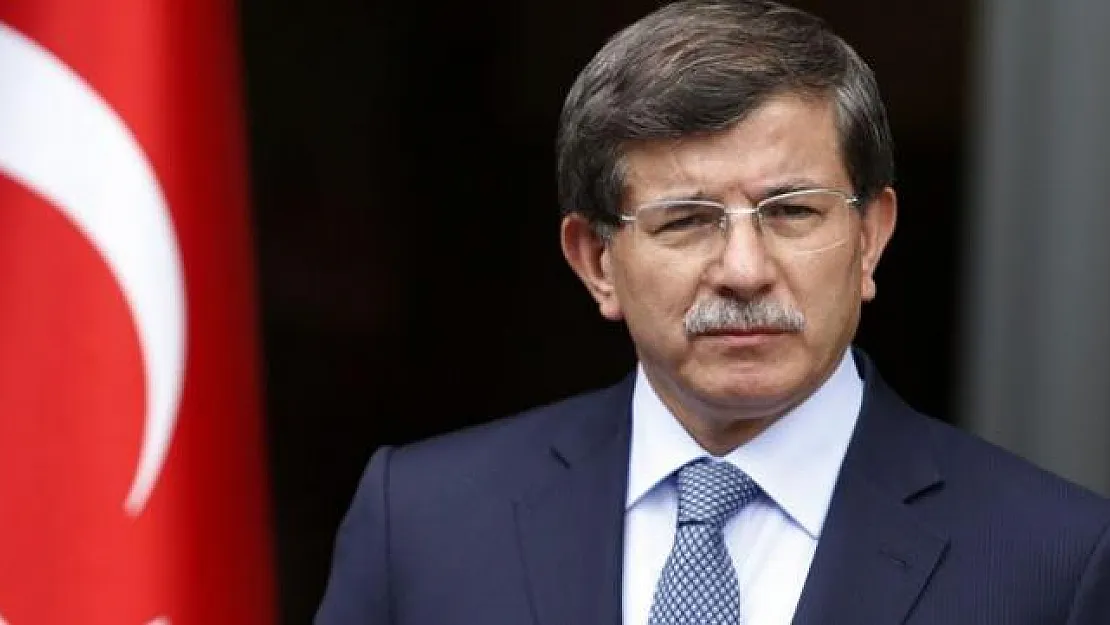 Ahmet Davutoğlu Yeni Parti Mi Kuruyor? Etyen Mahçupyan'dan Flaş Açıklama Geldi