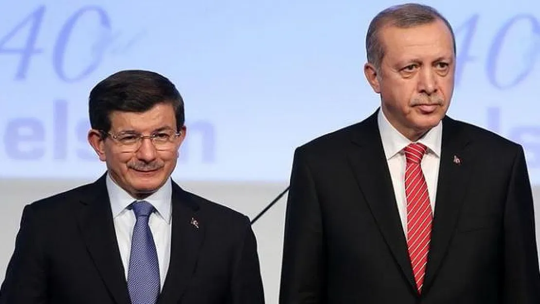 Ahmet Davutoğlu'nun açıklamaları gündem oldu!
