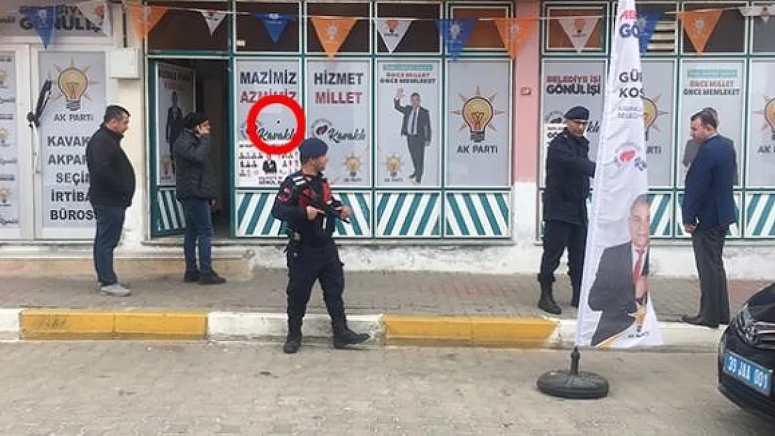 AK Parti Seçim Bürosuna Tüfekle Ateş Açıldı
