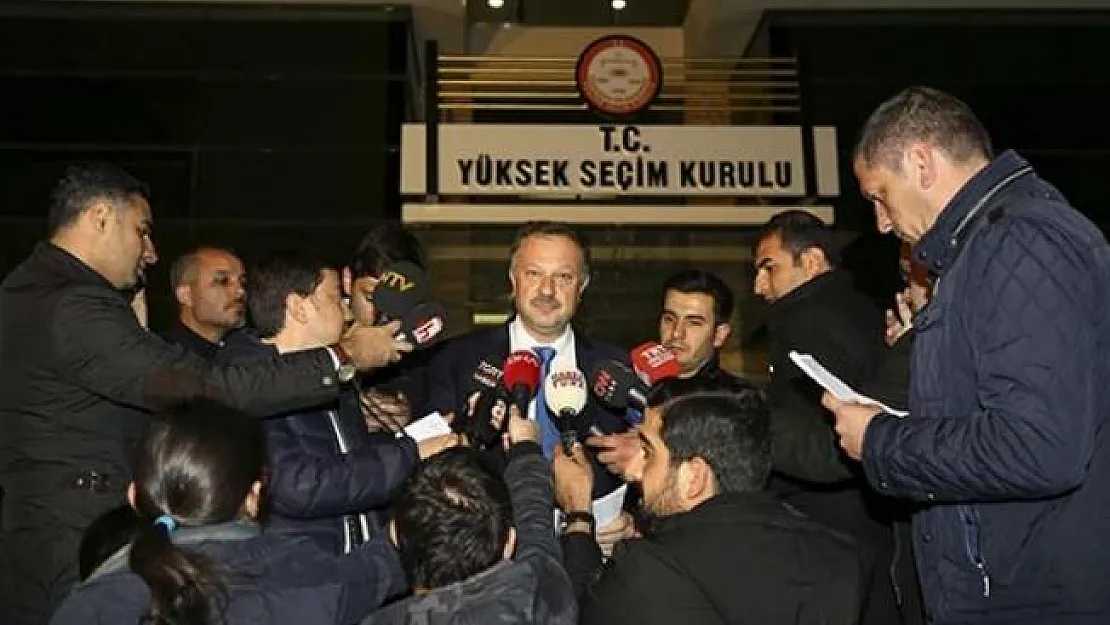 Ak Parti YSK Temsilcisi Özel'den Flaş İstanbul Kararı Açıklaması