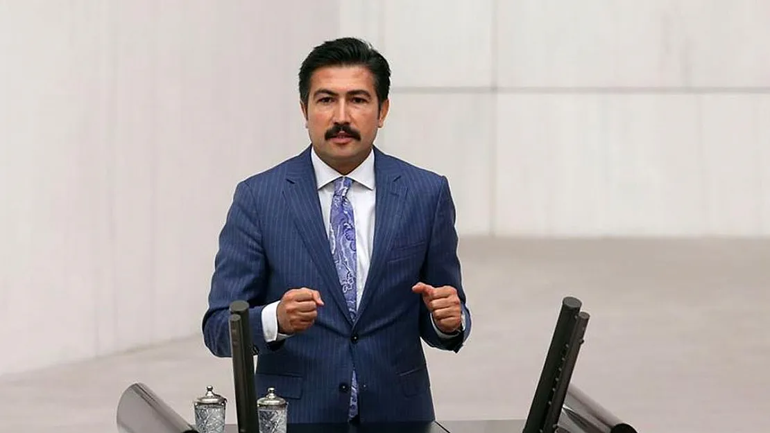 AK Parti'de büyük deprem! AK Partili Cahit Özkan acilen görevden alındı!