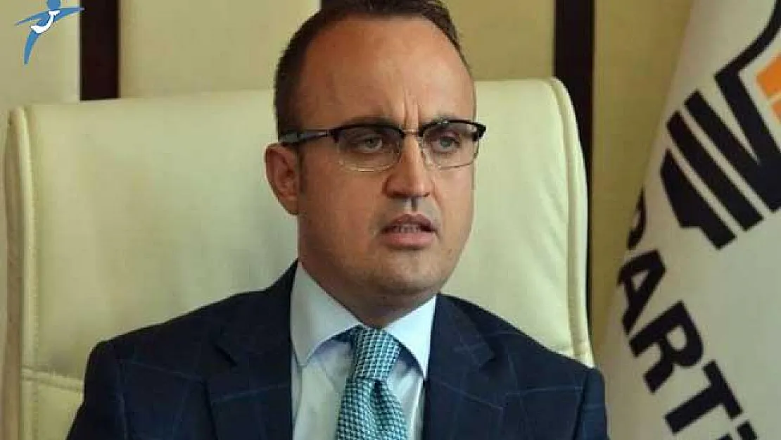 AK Partili Bülent Turan: Dolar Üç Beş Kuruş Yükseldi Diye Türkiye Batmaz
