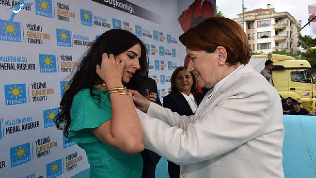 AK Partili Eski Belediye Başkanın Kızı İyi Parti'ye Katıldı