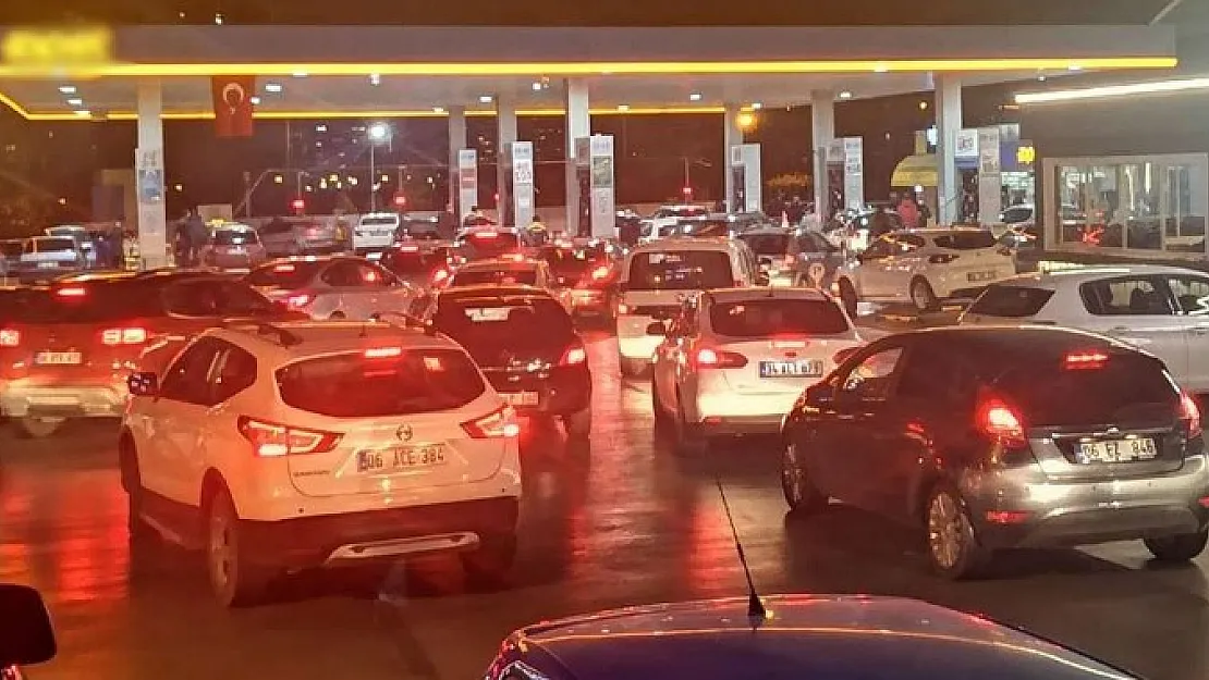 Akaryakıta görülmemiş okkalı zam: Litresi 25 TL'yi aştı! İstasyonlarda kuyruk oluşacak