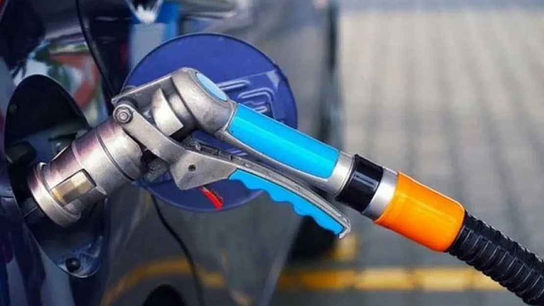 Akaryakıta zam sonrası çok büyük müjde geldi! EPDK LPG'ye 1 TL'ye yakın indirim yaptı: İşte Ankara, İstanbul ve İzmir otogaz fiyatları