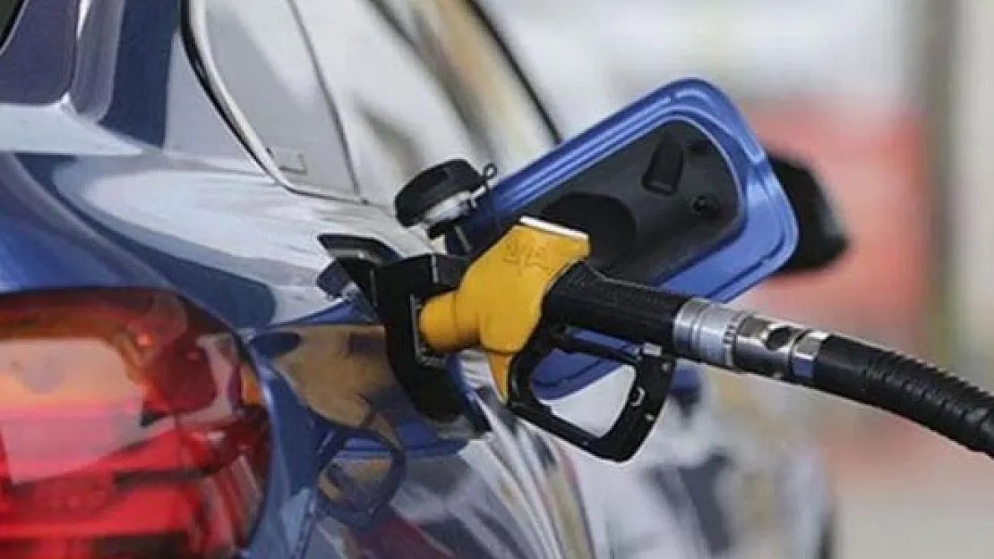 Akaryakıta zam üstüne zam! Son 24 saatte benzine ikinci zam haberi geldi!