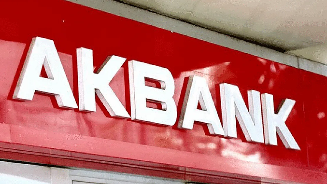 Akbank'ta hesabı olanlar dikkat! Banka müşterilerini SMS ile bilgilendirdi!