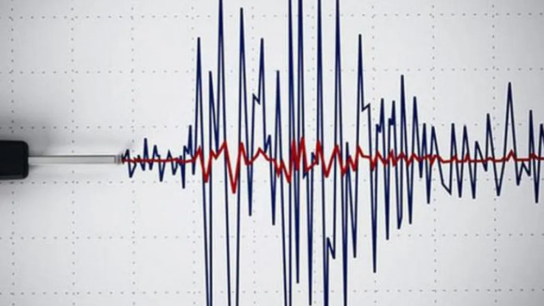Akdeniz'de Korkunç Deprem 5.1 Büyüklüğünde Sallandı