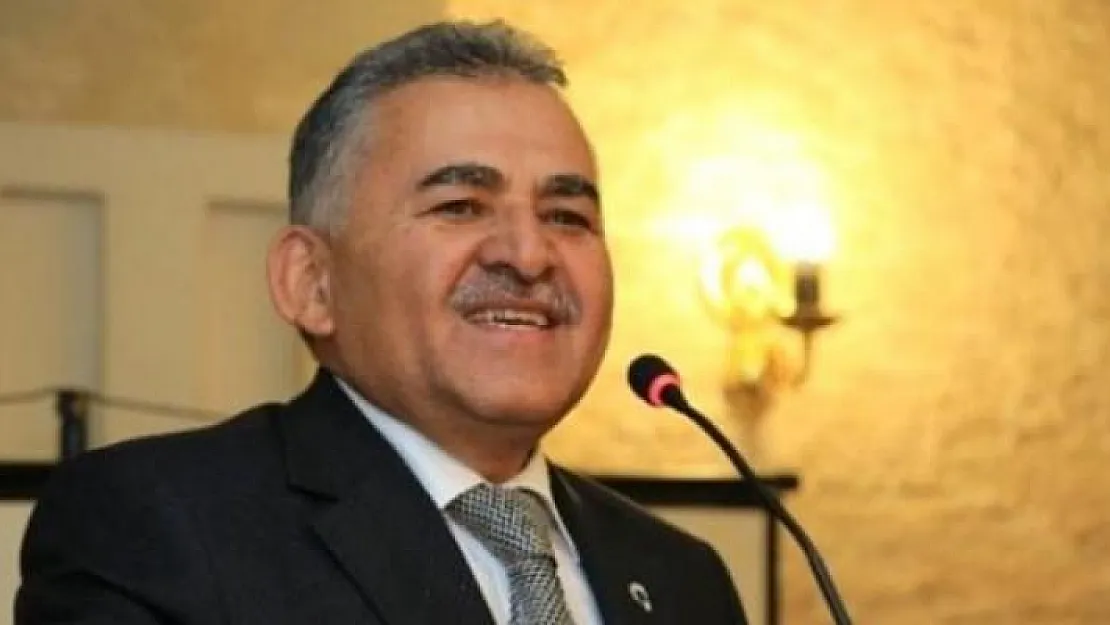 AKP Kayseri Büyükşehir Belediye Başkanı Adayı- Memduh Büyükkılıç kimdir?