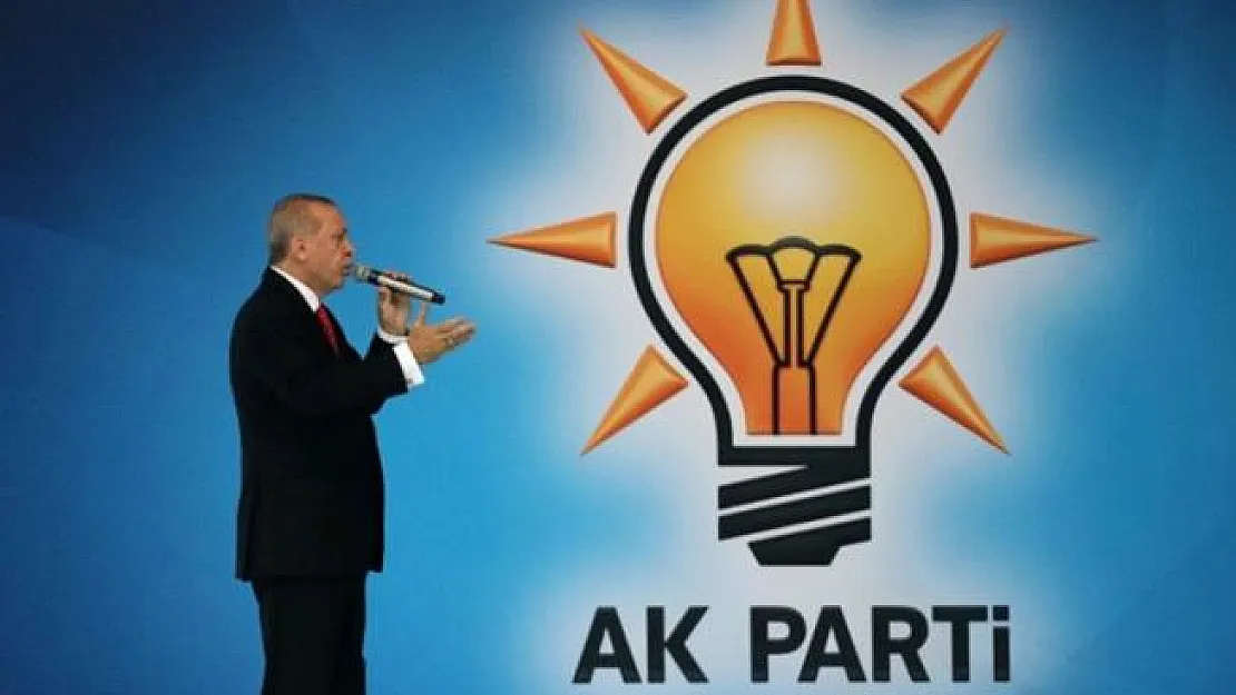 AKP'de istifalar peş peşe geldi!