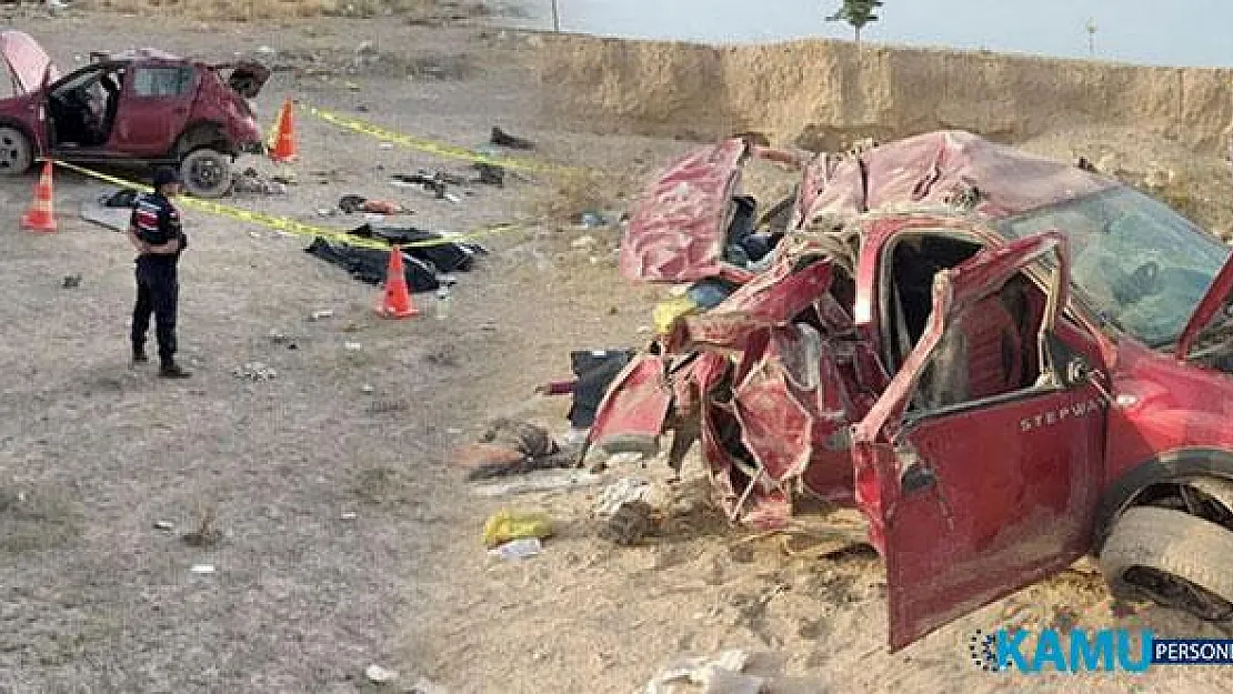 Aksaray'da Otomobil Devrildi! Aynı Aileden Biri Çocuk 3 Kişi Öldü, 4 Kişi Yaralandı!