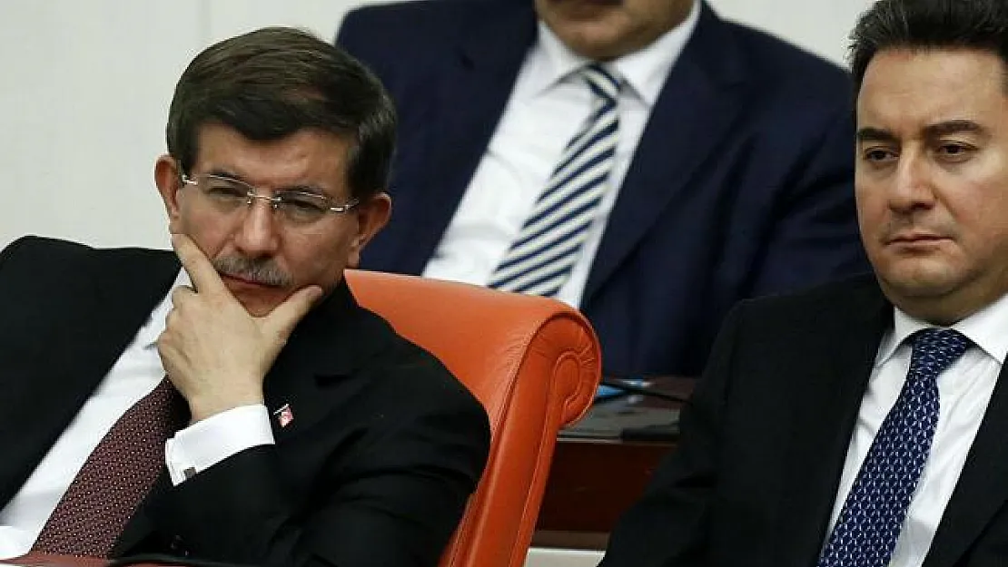 Ali Babacan ve Davutoğlu'na kumpas mı kuruluyor?