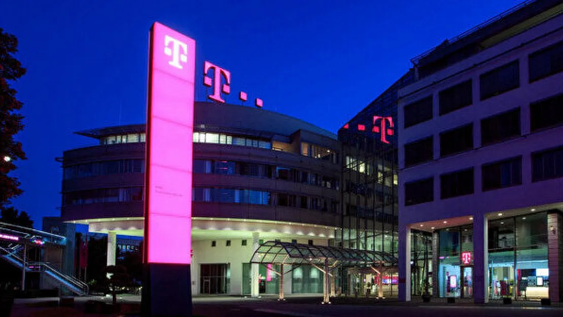 Alman Telekom şirketinden takdir toplayan hamle! Türkiye ve Suriye'ye yapılacak tüm aramalar ücretsiz oldu!