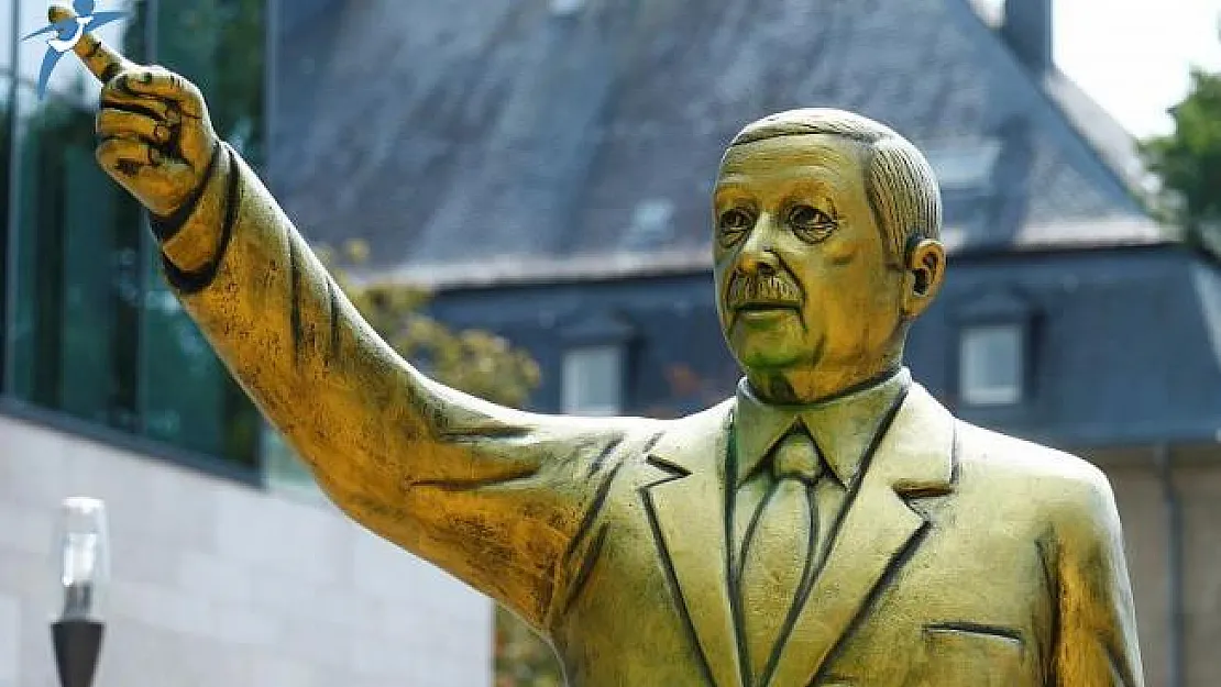 Almanya'da Bulunan Recep Tayyip Erdoğan Heykeli Kaldırıldı!