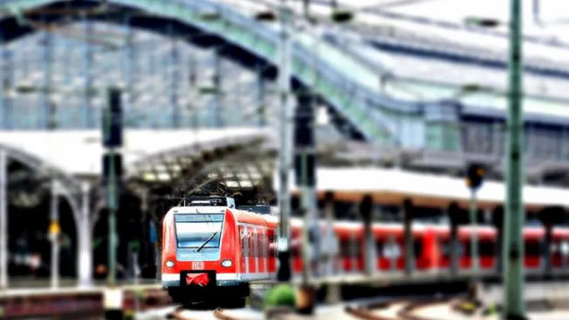 Almanya'da tren vagonunda şoke eden olay! Bomba bulundu!