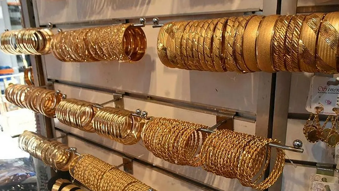 Altın fiyatları fırladı: Düğün yapacakların tercihi değişti! Çeyrek altın 100 TL, bilezik 1000 TL'den satılıyor