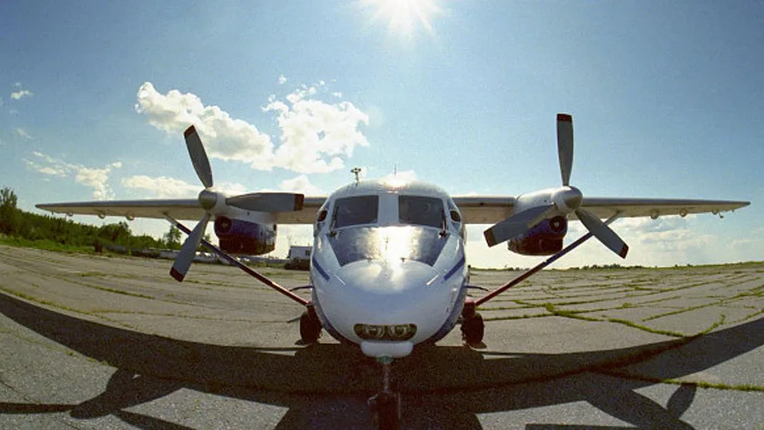An-28 Rus yolcu uçağı düştü!