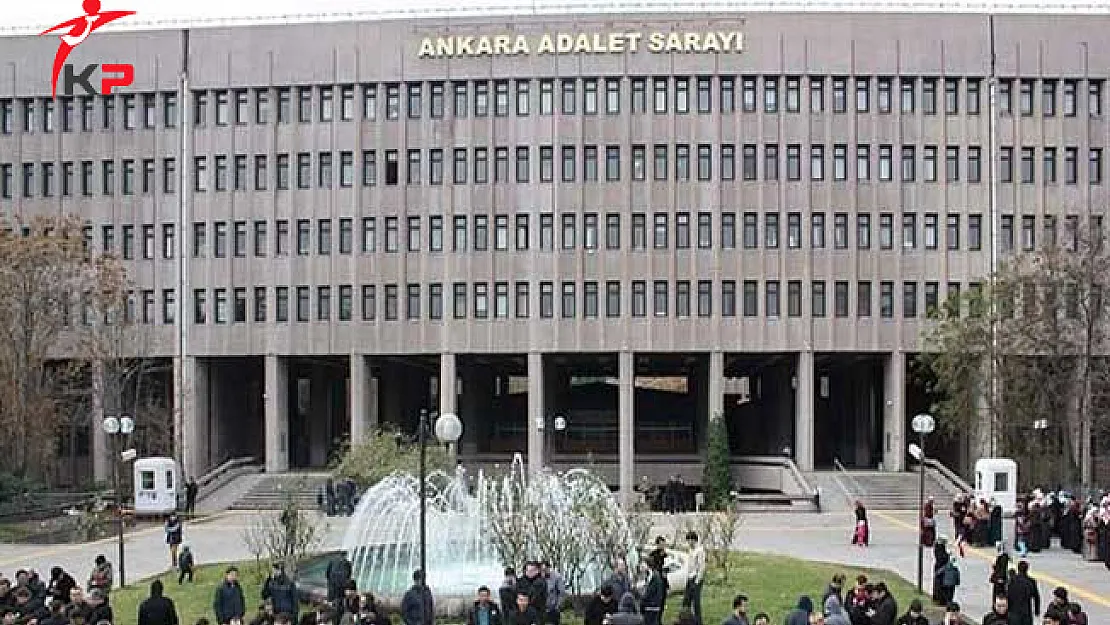 Ankara Adliyesi'nde Polis Müdahalesi ! 12'si Kadın 24 Gözaltı