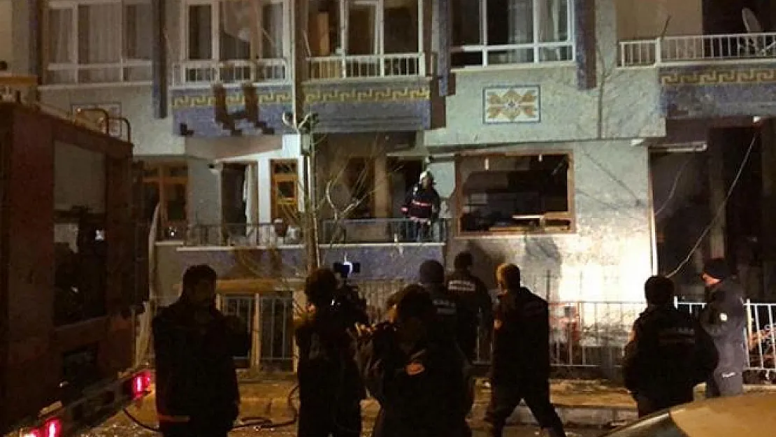 Ankara Pursaklar'da doğalgaz kaynaklı patlama meydana geldi