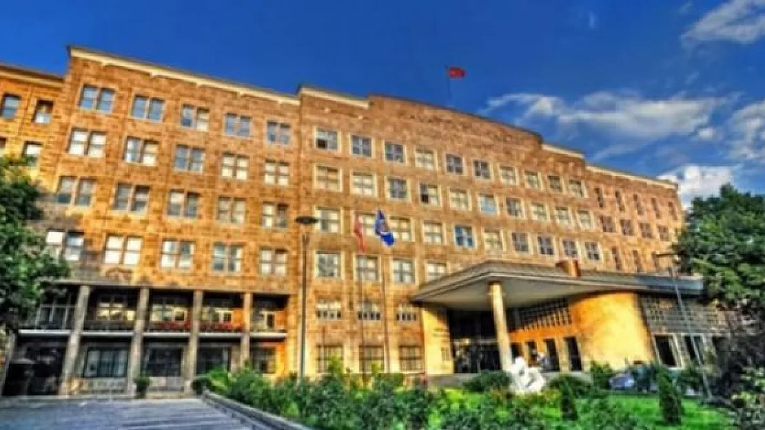 Ankara Üniversitesi 06-20 Kasım arasında 25 personel alımı yapacak!