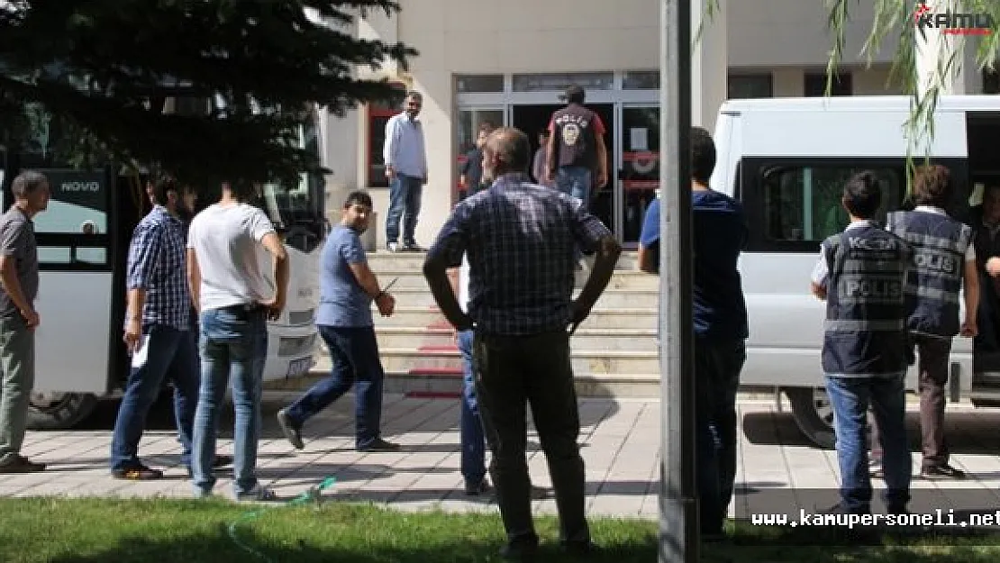 Ankara'da 1'i Emekli Büyükelçi, 7 Kişi FETÖ'den Tutuklandı