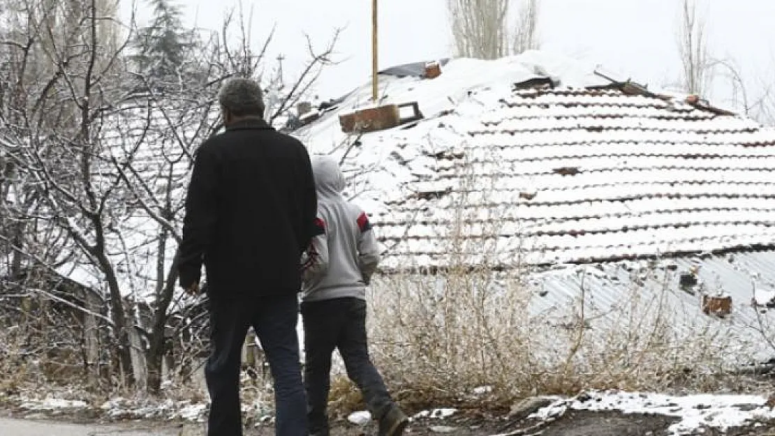 Ankara'da kar yağışı başladı