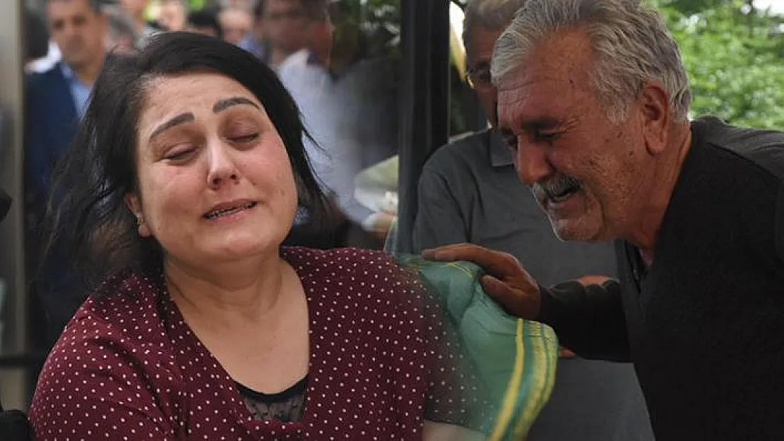 Anne babasına 'siyanürlü şerbet' içiren kişiye şizofreni teşhisi koyuldu! &quotBize 10 dakikanız kaldı dendi"