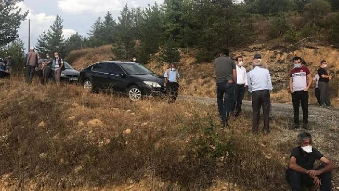 Anne ve kızının büyük talihsizliği! Kuşburnu toplarken öldüler!