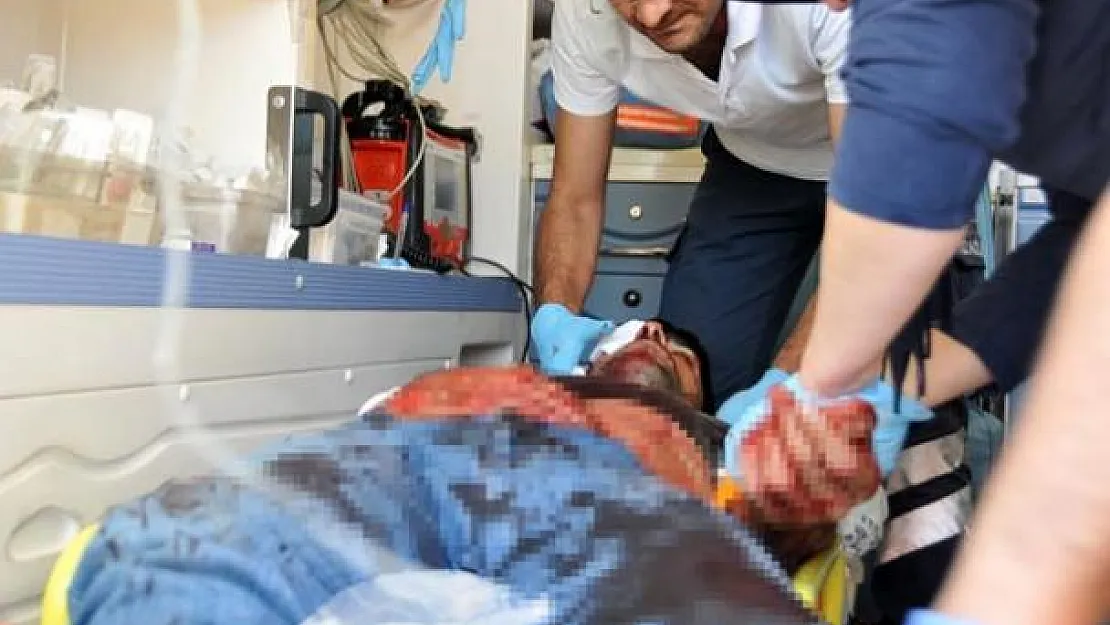 Antalya 16 Haziran son dakika asayiş haberleri! Babasını boğazından bıçakladı!