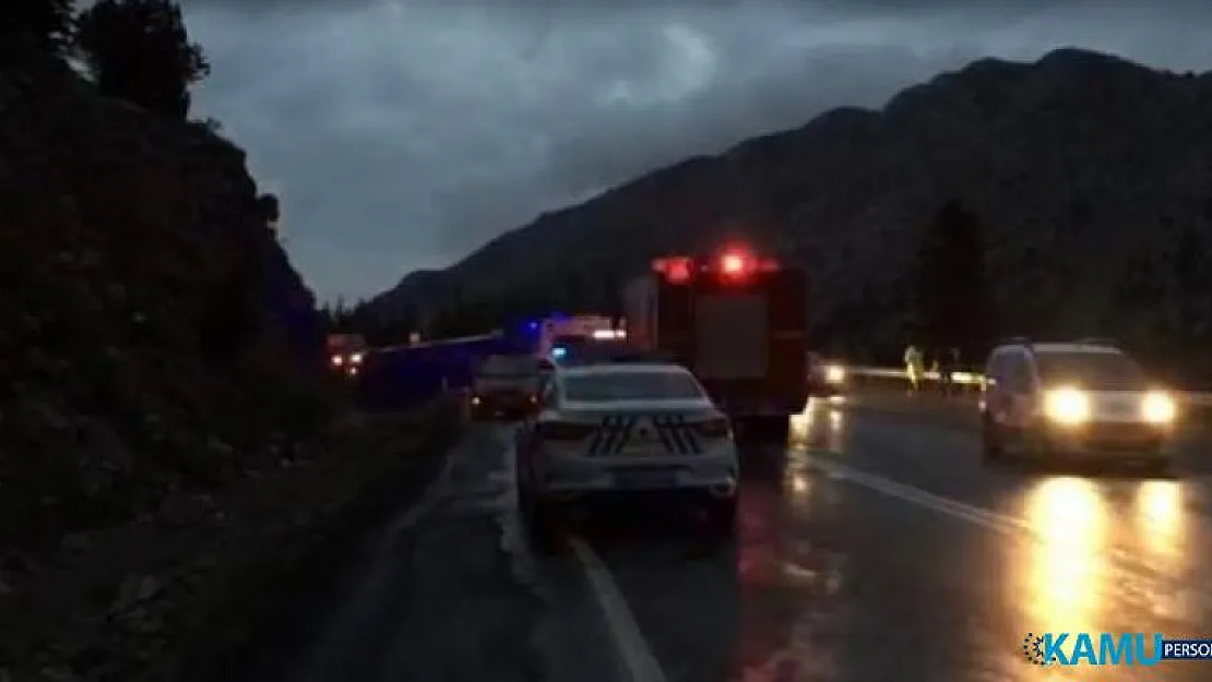 Antalya Akseki'de, Cezaevi Aracı Devrildi! Yaralı Mahkumlar ve Askerler Var