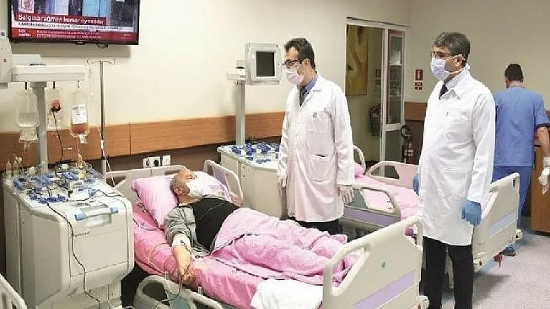 Antalya'da Plazma Tedavisiyle Bir Hastanın Covid-19 Testi Negatife Döndü!
