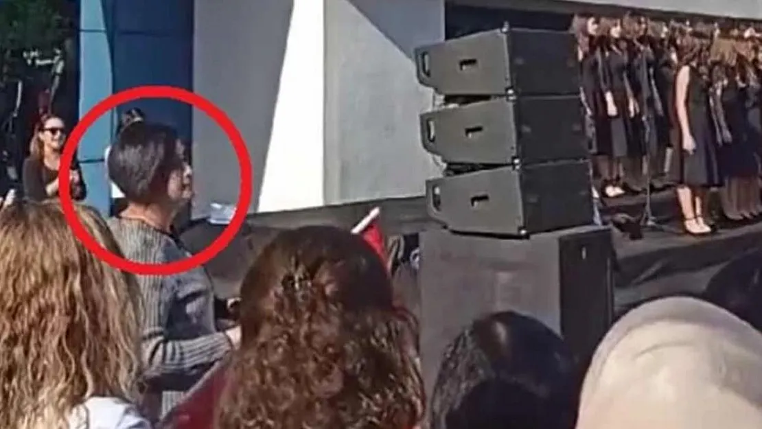 Antalya'daki Cumhuriyet Bayramı Konuşması Nedeniyle Gözaltına Alınan Öğretmenin Durumu