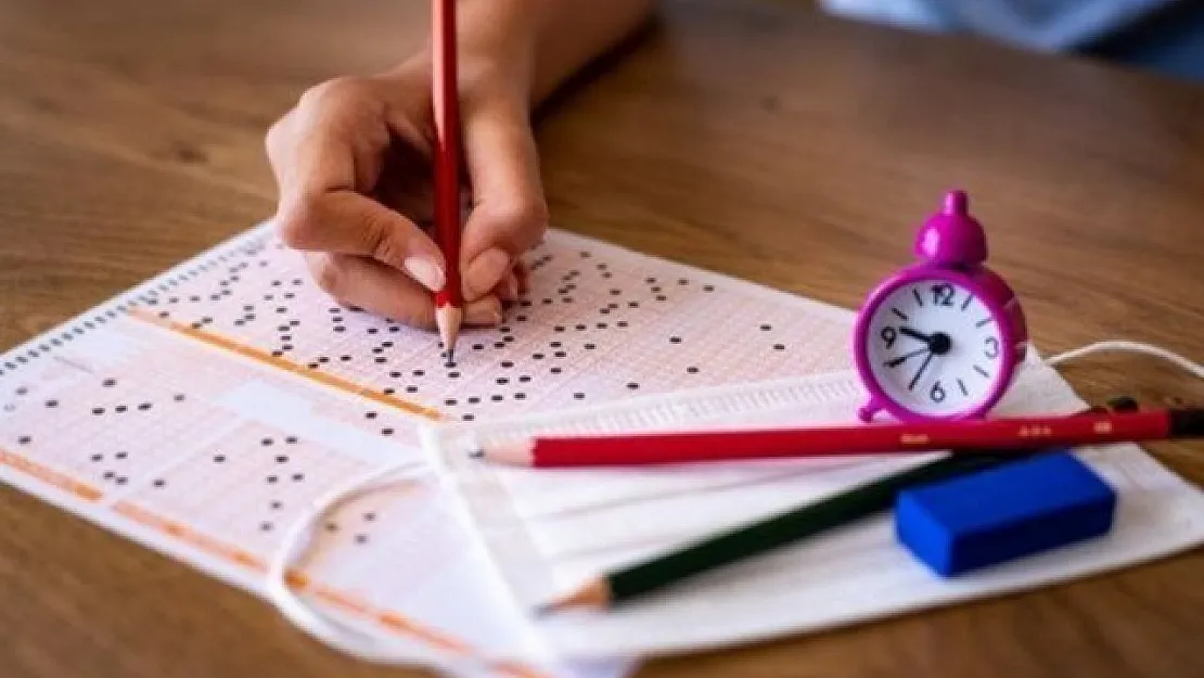 AÖL sınav tarihleri takvimi belli oldu! Açık Lise 1. Dönem sınavları ne zaman? AÖL sınavları online mı yüz yüze mi yapılacak?