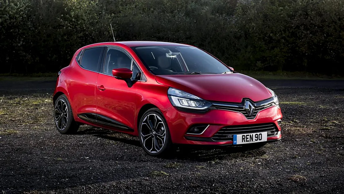 Araba alacaklara bomba haber! Sıfır Renault Clio 210 bin TL: Otomobil piyasasını hareketlendirecek
