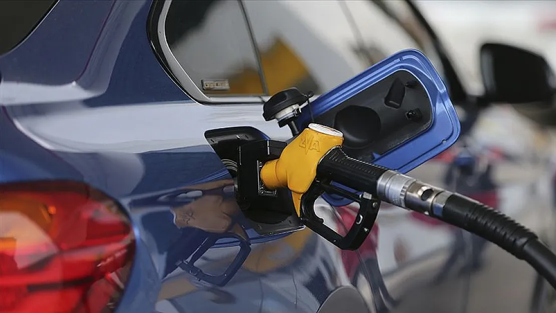 Arabası olanlara 4 Mayıs duyurusu yapıldı! Benzin motorin ve LPG'ye indirim yapıldı