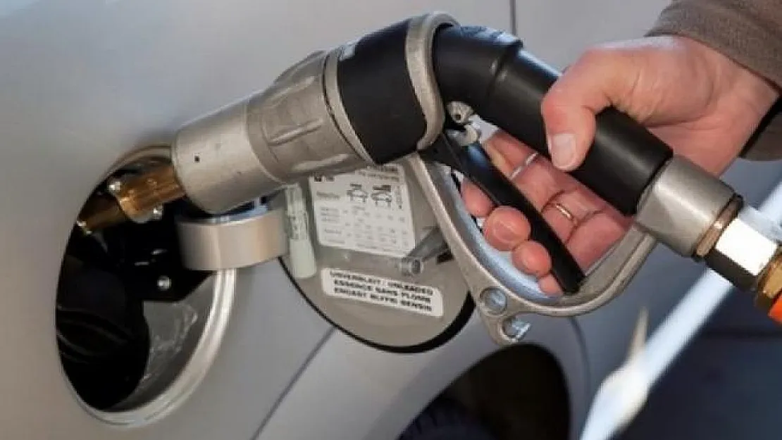 Araç Sahipleri Dikkat ! Otogaz'a Zam Geldi ! İşte Zamlı LPG Fiyatları
