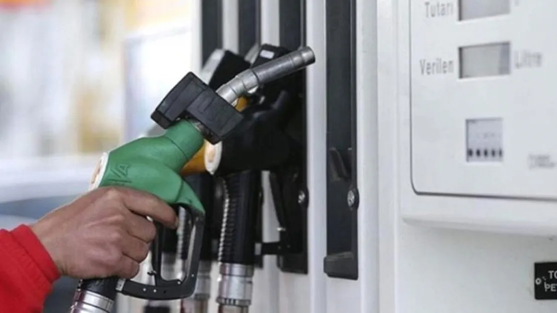 Araç sahipleri için yeni akaryakıt zammı kapıda! Bu gece motorinin litre fiyatı güncellenecek! 3 Mart İstanbul, Ankara, İzmir güncel akaryakıt fiyatları…