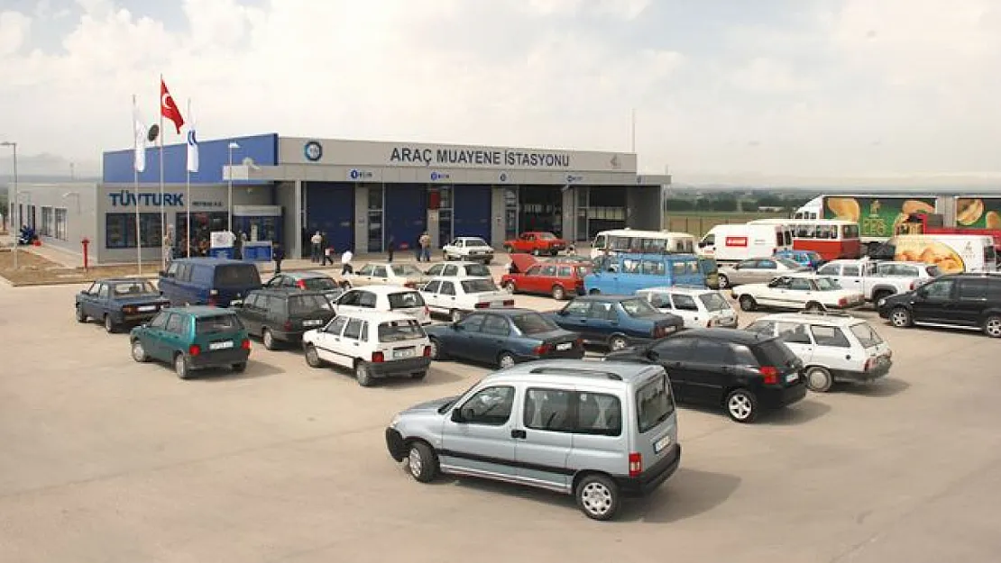 Araç Sahiplerine Kritik Uyarı! TÜVTÜRK Yeni İstasyonda Pazar Günü Hizmet Vermeyecek