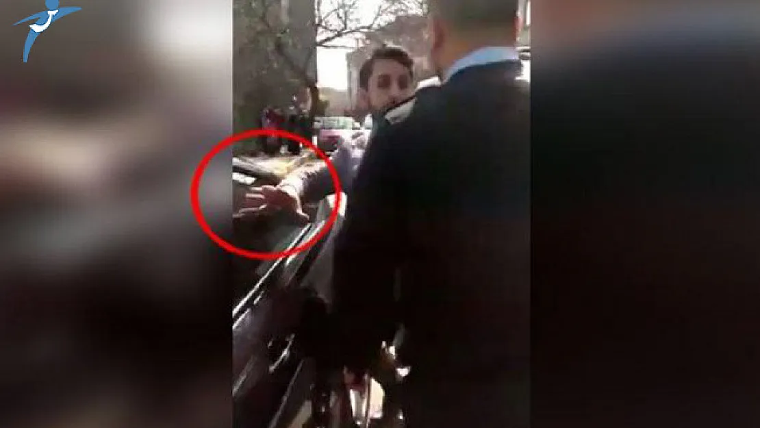 Aracını Çekmek İsteyen Polise Tokat Attı! Saldırganın Kimliği Belli Oldu