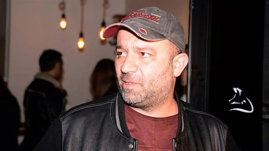 Aralarında Cem Yılmaz, Mahsun Kırmızıgül, Leman Sam, Berna Laçin ve Şevket Çoruh'un da bulunduğu 50 kişi hakkında soruşturma açıldı!