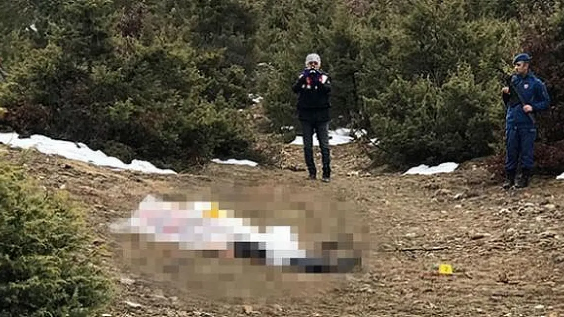 Arkadaşlarıyla Ava Giden Çocuk Tüfekle Öldürülmüş Olarak Bulundu!