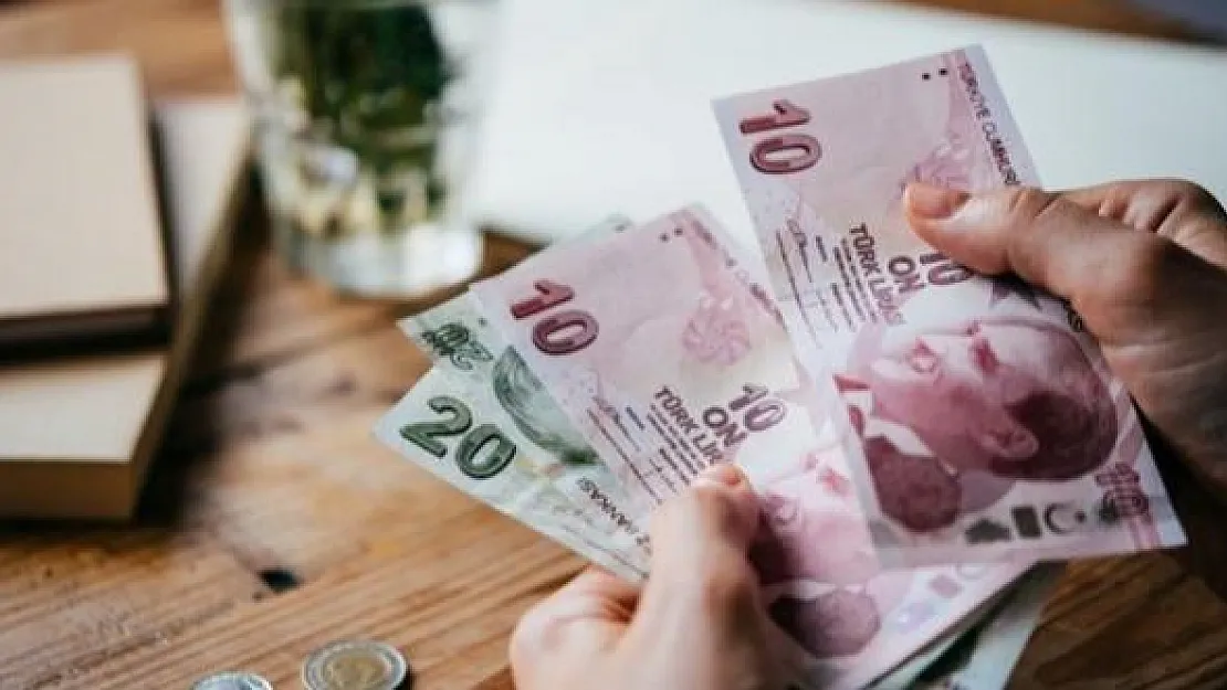 Asgari ücret ile çalışanların merakla beklediği tarih belli oldu!