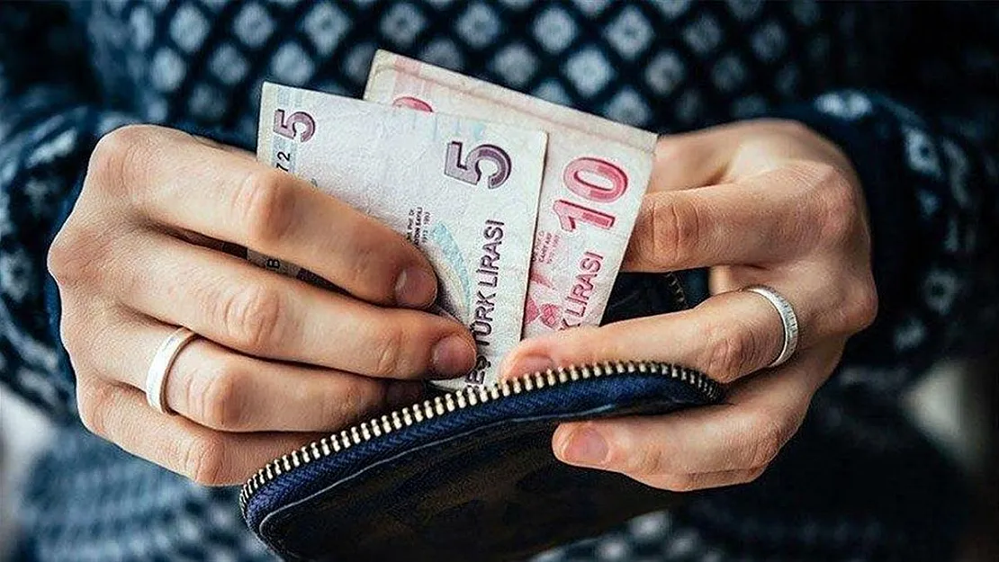 Asgari ücretle çalışan milyonlarca kişiyi ilgilendiriyor! Maaşlara yapılacak zam oranı belli oldu! En az enflasyon oranında arttırılırsa...