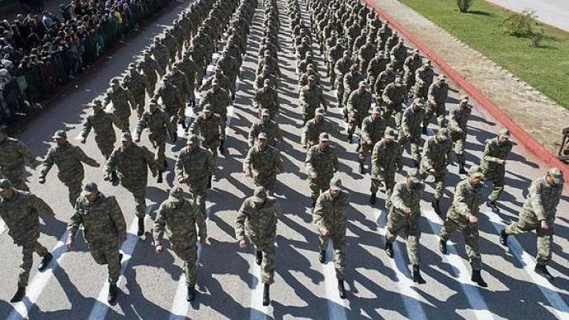 Askerlik Süresi Düşer Mi? Tek Tip Askerlik İle Birlikte Süre 9 Ay Mı Olacak?