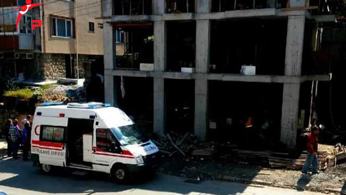 Atanamayan Öğretmen Çalışmak Zorunda Kaldığı İnşaattan Düşüp Ağır Yaralandı!