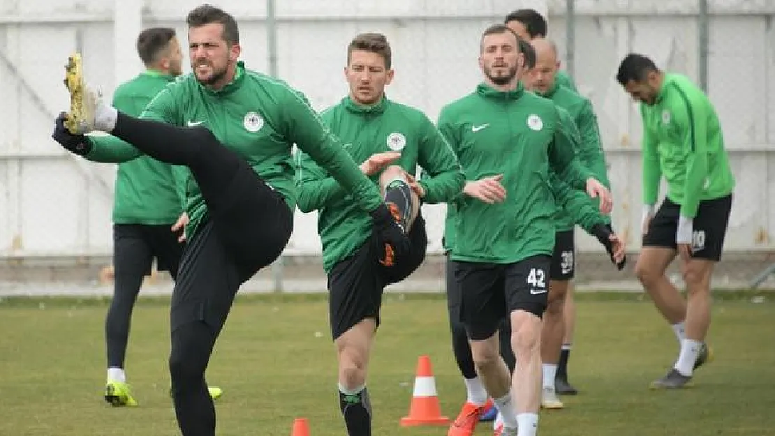 Atiker Konyaspor'da Fenerbahçe maçı hazırlıkları