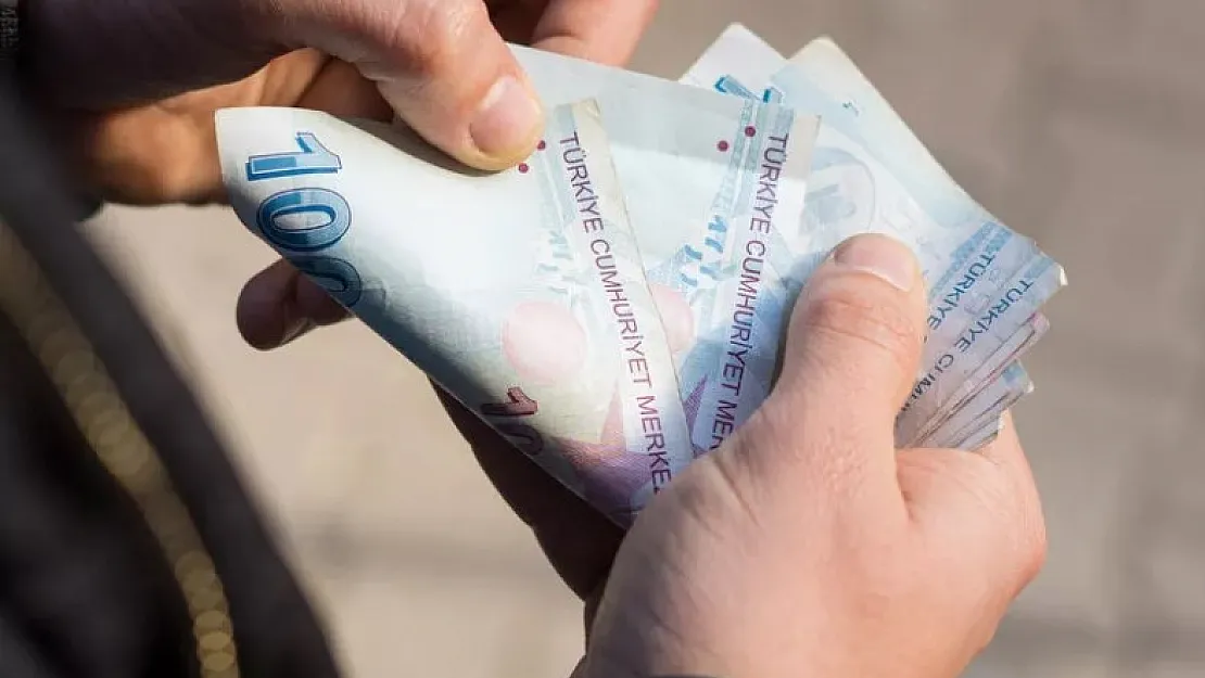 Aylıklara enflasyon farkı belli oldu! En az 868 TL.. İşte kalem kalem zamlı maaşlar!
