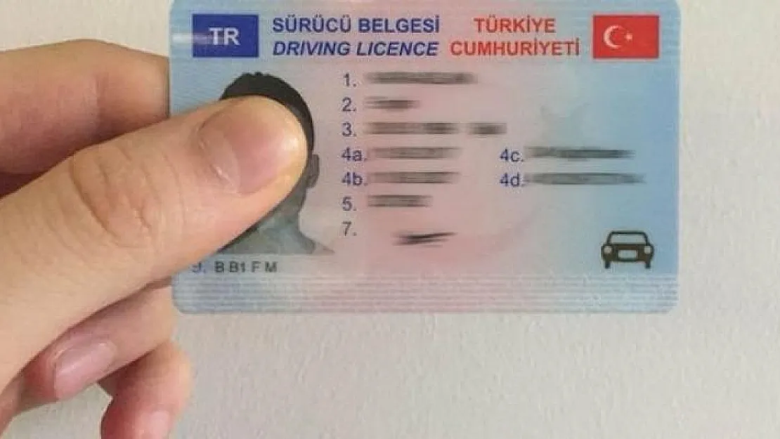 B sınıfı sürücü belgesine sahip üniversitede çalışacak personel alınacak!